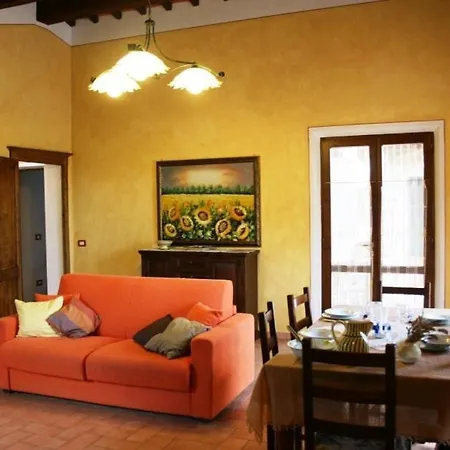 I Bertoni Sleeps 6 With Pool And Wifi וילה