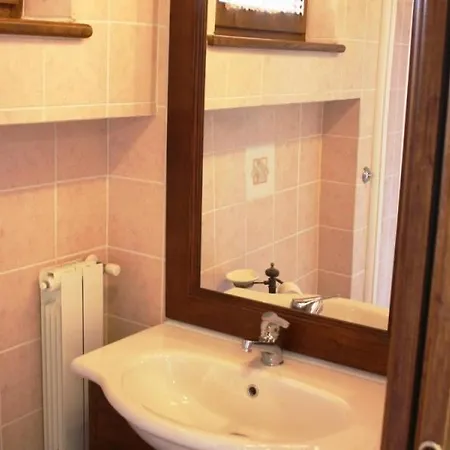 I Bertoni Sleeps 6 With Pool And Wifi * I Pieracci